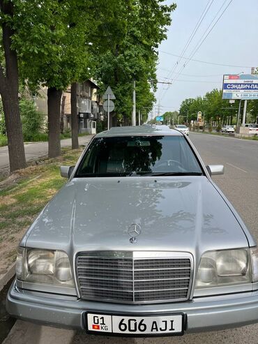 мерс 1993: Mercedes-Benz E-Class: 1993 г., 2.2 л, Бензин, Седан