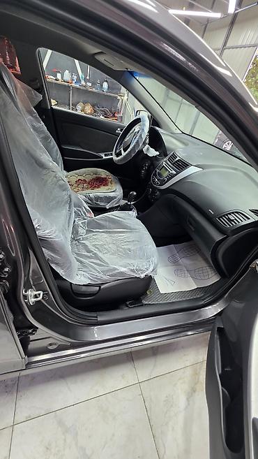 Hyundai: Hyundai Solaris: 2012 г., 1.6 л, Механика, Бензин, Седан — 8