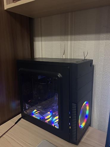 Настольные ПК и рабочие станции: Heçbir problemi yoxdur tam işlek veziyyetdedir CPU: Intel Core — 1