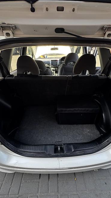 type r: Honda Fit: 2003 г., 1.3 л, Вариатор, Бензин, Хэтчбэк — 7