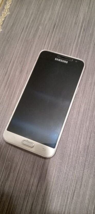 telefon lar: Samsung Galaxy J3 2016, 16 GB, rəng - Qızılı