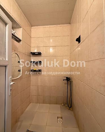 Продажа коттеджей и домов: 🏠Продается дом в с. Сокулук 🟡 Комнаты: 3 🟡 Участок: 8 соток 🟡Отопление — 14