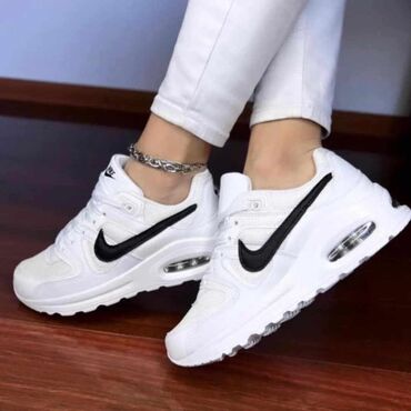 Trainers: Trainers, size - 46