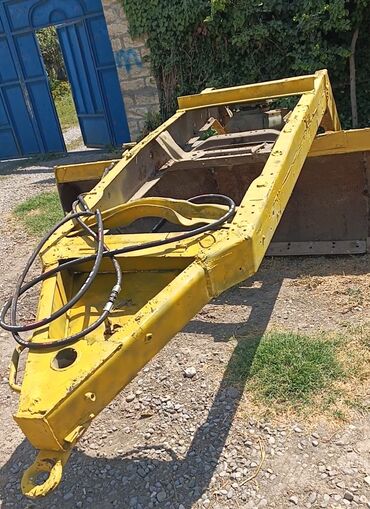 Avtoservis avadanlıqları: Kənd təsərrüfatı üçün qoşqu tipli texnika karkası. - Metal