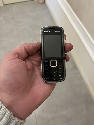 nokia c6: Nokia 5230, цвет - Серый