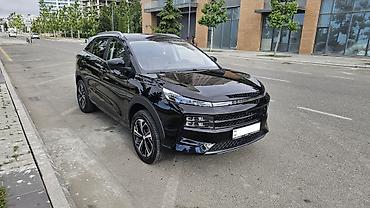 JAC: JAC : 1.5 l | 10500 km Krossover — 3