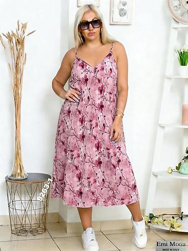 tom tailor torba: 06. Haljina za punije
2XL 3XL 4XL
Cena : 2.250 dinara H — 5