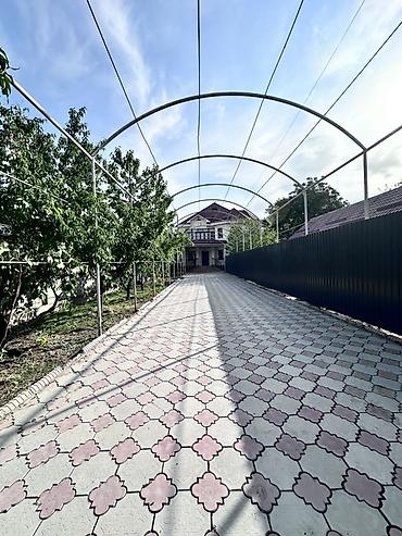 Долгосрочная аренда домов: Сдается Просторный двухэтажный дом с отдельным двориком и навесом для — 13