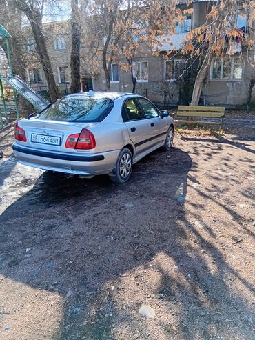 Унаа сатуу: Mitsubishi Carisma: 2002 г., 1.6 л, Механика, Бензин, Хетчбек