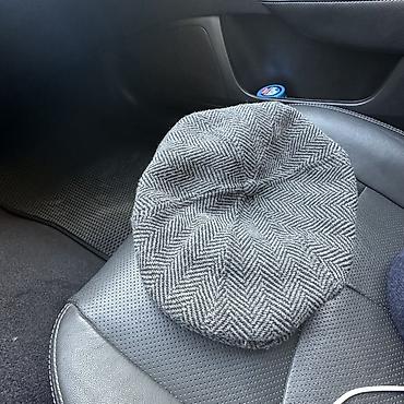 koja salvar: Şlyapa, Tommy Hilfiger, Yeni, rəng - Boz, One size — 1