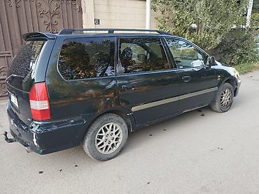 byd e2 2024: Mitsubishi Space Wagon: 1999 г., 2.4 л, Механика, Бензин, Универсал — 6