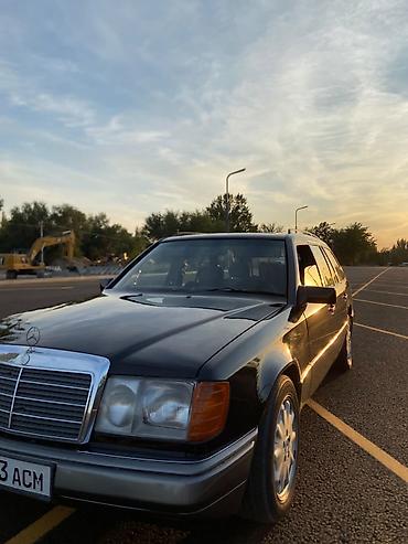 салон е46: Mercedes-Benz E-Class: 1990 г., 2.3 л, Кол менен иштөөчү, Бензин, Универсал — 6