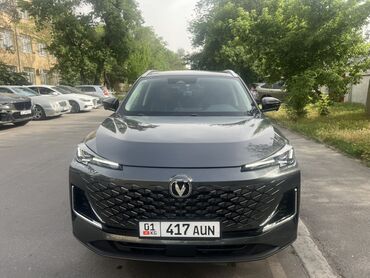 кочкор авто: Серый кроссовер Changan, оснащенный светодиодными фарами и