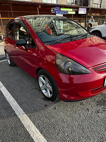Honda: Honda Fit: 2003 г., 1.3 л, Хэтчбэк — 6