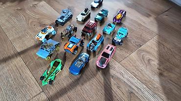 тачки б у: Продаю оригинальные машинки Hot Wheels. Поштучно или оптом (оптом — 4
