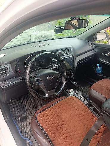 spark 2018: Kia Rio: 2016 г., 1.4 л, Автомат, Бензин, Седан — 5