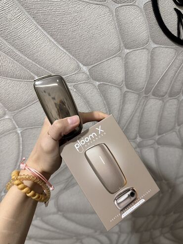 Qəlyan, vayp və aksesuarları: Ploom X Advanced – tütün qızdırma cihazı Bu məhsul bizə hədiyyə — 3