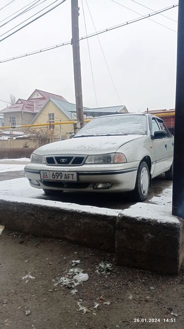 nexia 2006: Daewoo Nexia: 2006 г., 1.5 л, Механика, Бензин, Седан