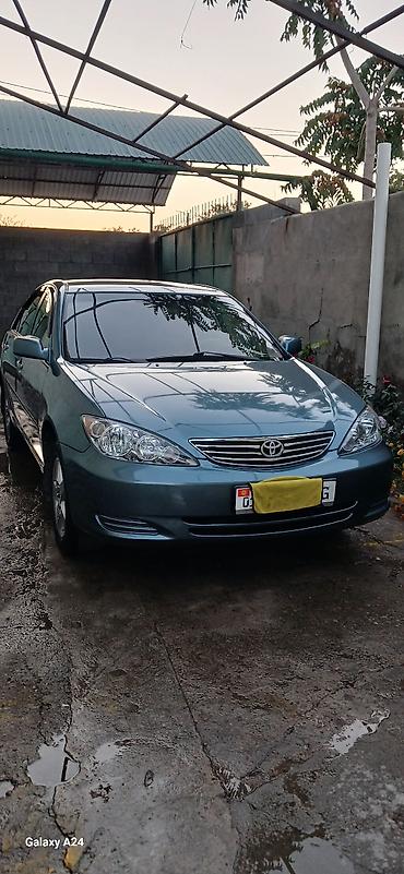 eafc 25: Toyota Camry: 2002 г., 2.4 л, Автомат, Бензин, Седан — 1