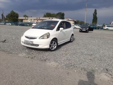 авто в рассрочку без первоначального взноса: Honda Fit: 2002 г., 1.3 л, Вариатор, Бензин, Хетчбек