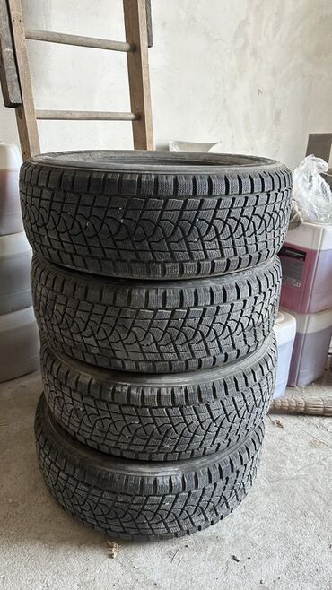 купить шины 16: Шины 265 / 65 / R 17, Зима, Б/у, Комплект, Внедорожные (АТ/МТ), Triangle