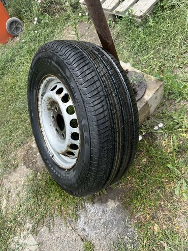 шины для фронтального погрузчика: Колеса в сборе 235 / 65 / R 16, Лето, Б/у, 1 шт, Легкий коммерческий транспорт (C/LT), Железные, отверстий - 6
