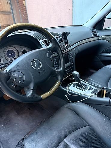 Продажа авто: Mercedes-Benz E-Class: 2002 г., 5 л, Автомат, Бензин, Седан — 8