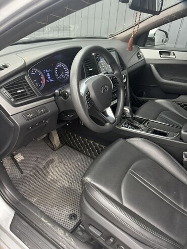 Hyundai: Hyundai Sonata: 2019 г., 2 л, Автомат, Газ, Седан — 5