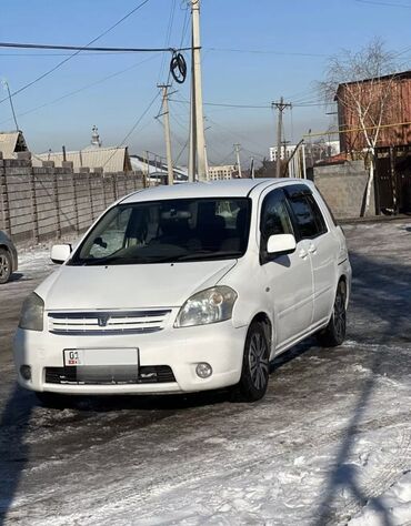 Toyota: Toyota Raum: 2005 г., 1.5 л, Автомат, Бензин