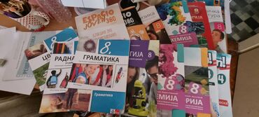 informatika za 1 razred gimnazije: Prodajem udzbenike za 8. razred
