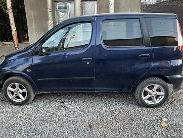 колотка: Toyota Yaris Verso: 2000 г., 1.3 л, Механика, Бензин, Минивэн — 2