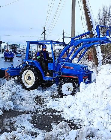 Другие мини-тракторы: 💙 Надёжный и удобный мини-трактор для вашего хозяйства! Оснащён — 1