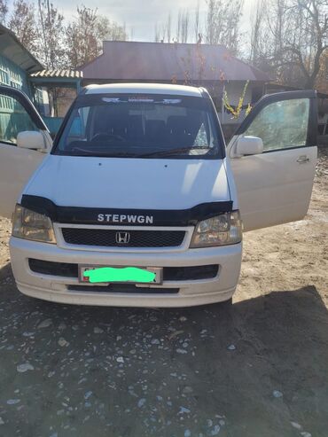 Honda Stepwgn: 2000 г., 2 л, Автомат, Бензин, Минивэн