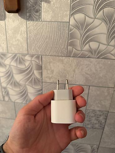 iphone 5s kabrolar: Salam iphon adapter ve kabel charger orjınal resmi mağazadan alınıb — 2