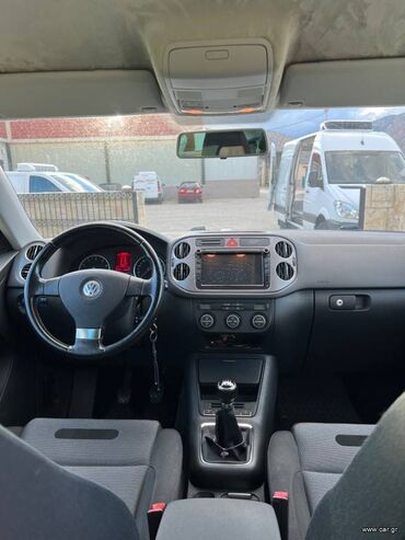 Volkswagen: Volkswagen Tiguan: 1.4 l. | 2010 έ. SUV/4x4 — 10