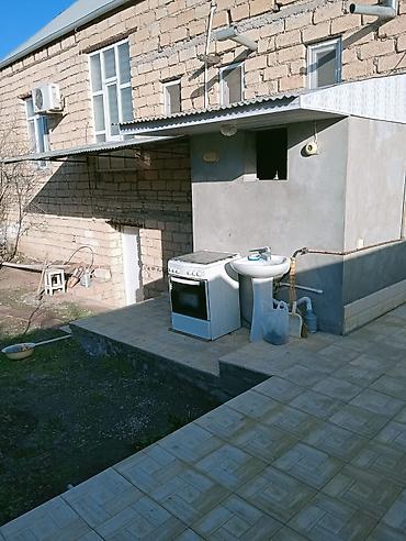 Həyət evləri və villaların satışı: 4 otaqlı, 156 kv. m — 2