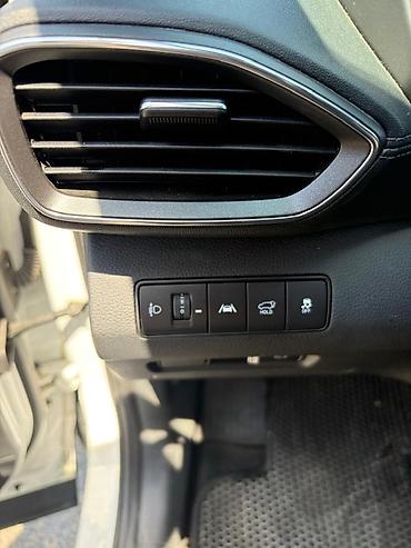 места: Hyundai Santa Fe: 2021 г., 2.2 л, Автомат, Дизель, Внедорожник — 4