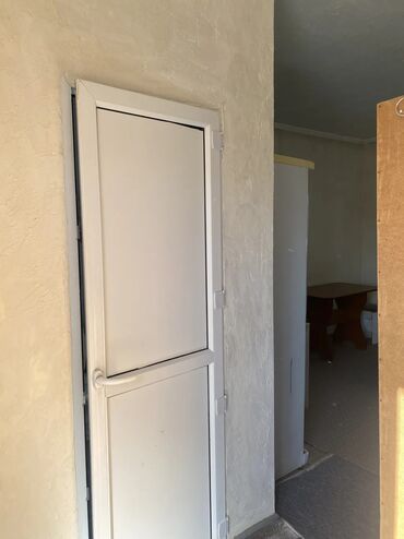купить дом в рассрочку от хозяина: 25 м², 1 комната, Теплый пол, Бронированные двери, Забор, огорожен