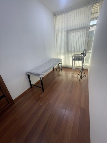 Kirpiklər, qaşlar: Kiprik qaş və s xidmətlər üçün yararlıdır. Mətkəzi havalandırma — 5