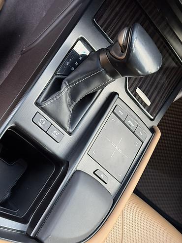 для авто: Lexus ES: 2020 г., 2.5 л, Вариатор, Гибрид, Седан — 8