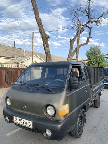 Hyundai: Hyundai Porter: 1996 г., 2.5 л, Механика, Дизель