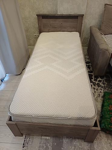 bunk bed: Односпальная кровать, Б/у, С матрасом, длина - 200 см — 2