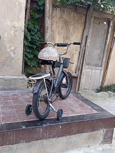 3 tekerli velosiped type 1: Uşaq üçün velosiped satılır. Şəkillərdə göründüyü kimi, velosiped — 5