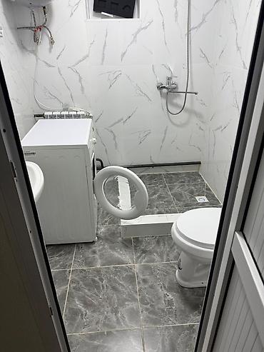 Бөлмөлөрдү ижарага берүү: 📍 Адрес: Город Бишкек Ак-Ордо 3, улица Нарын. Сдаётся — 6