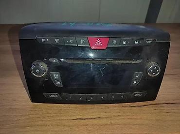 satelit antena: RADIO CD FABRICKI LANCIA Y NOVI MODEL. | Lancia Y cd radio fabricki — 1