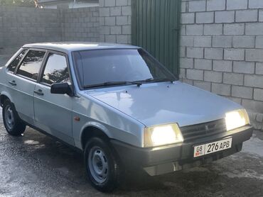 ВАЗ (ЛАДА): ВАЗ (ЛАДА) 2109: 2001 г., 1.5 л, Механика, Бензин, Седан