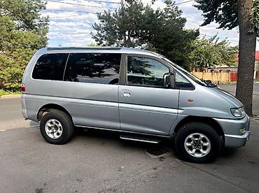гелетваген: Сдаю машину в аренду Митсубиси Делика (Mitsubishi Delica) 2005 год 3.0 — 3