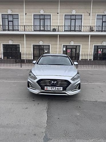 Hyundai Sonata: 2018 г., 2 л, Автомат, Газ, Седан