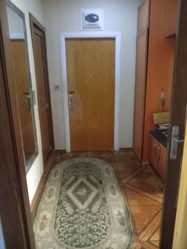 Köhnə tikili: Bakı, 6-cı mikrorayon, 3 otaqlı, Köhnə tikili, m. Nəsimi, 70 kv. m — 4