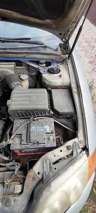 вампер 124: Hyundai Tuscani: 2002 г., 2 л, Механика, Бензин, Купе — 5
